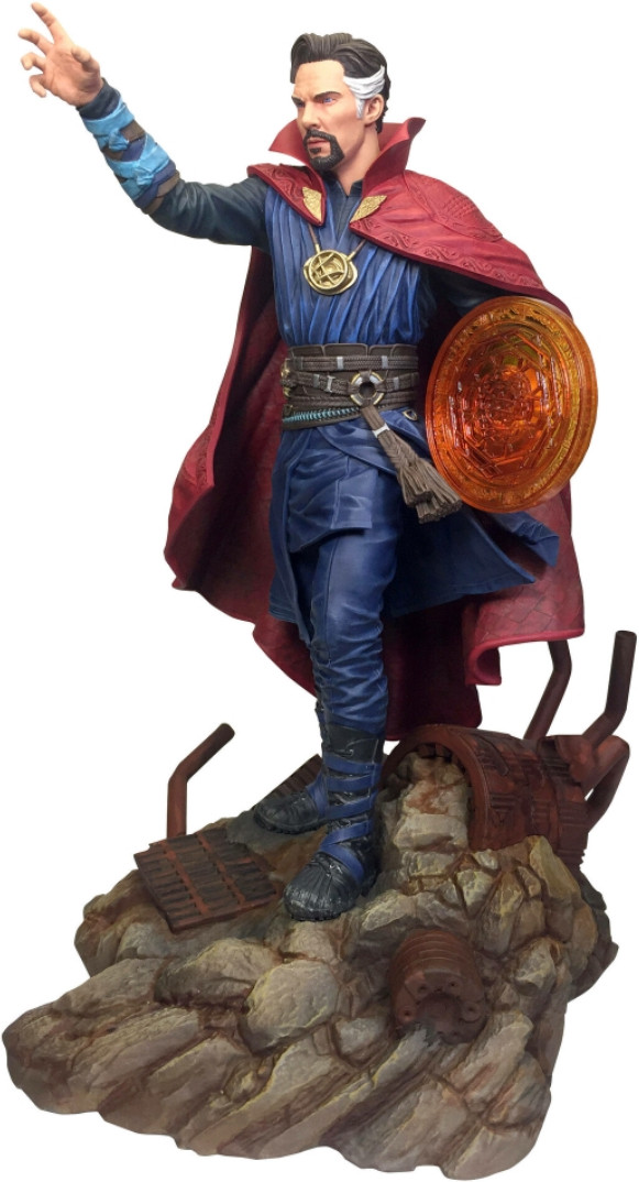 Marvel: Avengers Infinity War PVC Statue - Dr. Strange