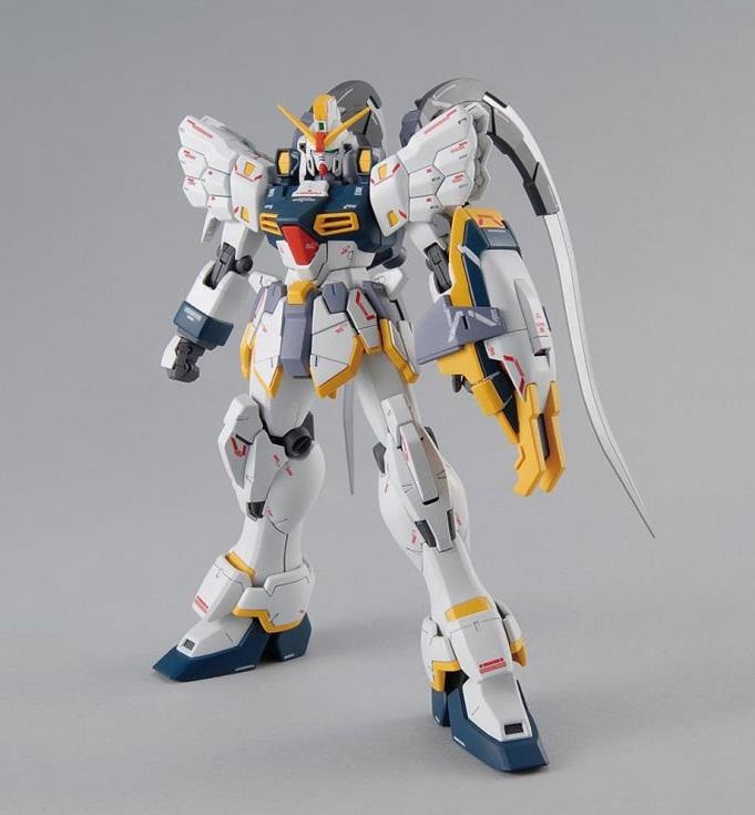 Gundam Master Grade 1:100 Model Kit - Gundam Sandrock EW Version