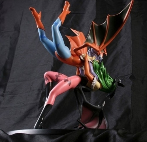 Image of Darkstalkers: Morrigan and Lilith Diorama SDCC 2011 Exclusive