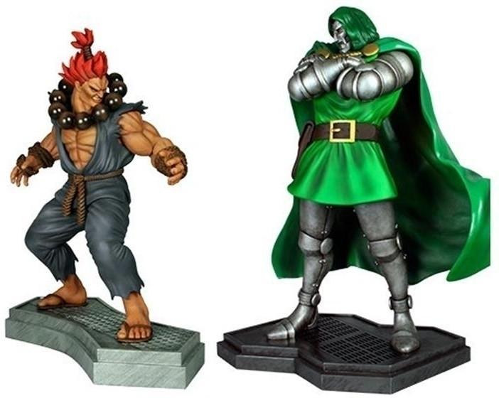 Image of Marvel vs Capcom 3: Dr. Doom vs Akuma 1:4 scale statue set