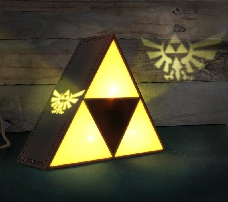 The Legend of Zelda: Tri-Force Lamp
