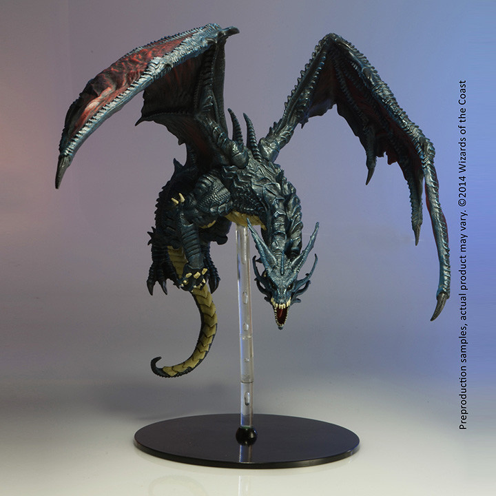 Dungeons & Dragons Icons of the Realms - Bahamut Premium Figure