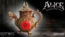 Alice Madness Returns Tea Pot Prop Replica voor de Merchandise kopen op nedgame.nl