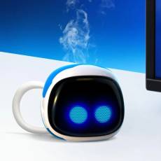 Astrobot Mug - Shaped Mug voor de Merchandise preorder plaatsen op nedgame.nl