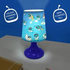 Astrobot Table Lamp - Decorative Astrobot voor de Merchandise preorder plaatsen op nedgame.nl
