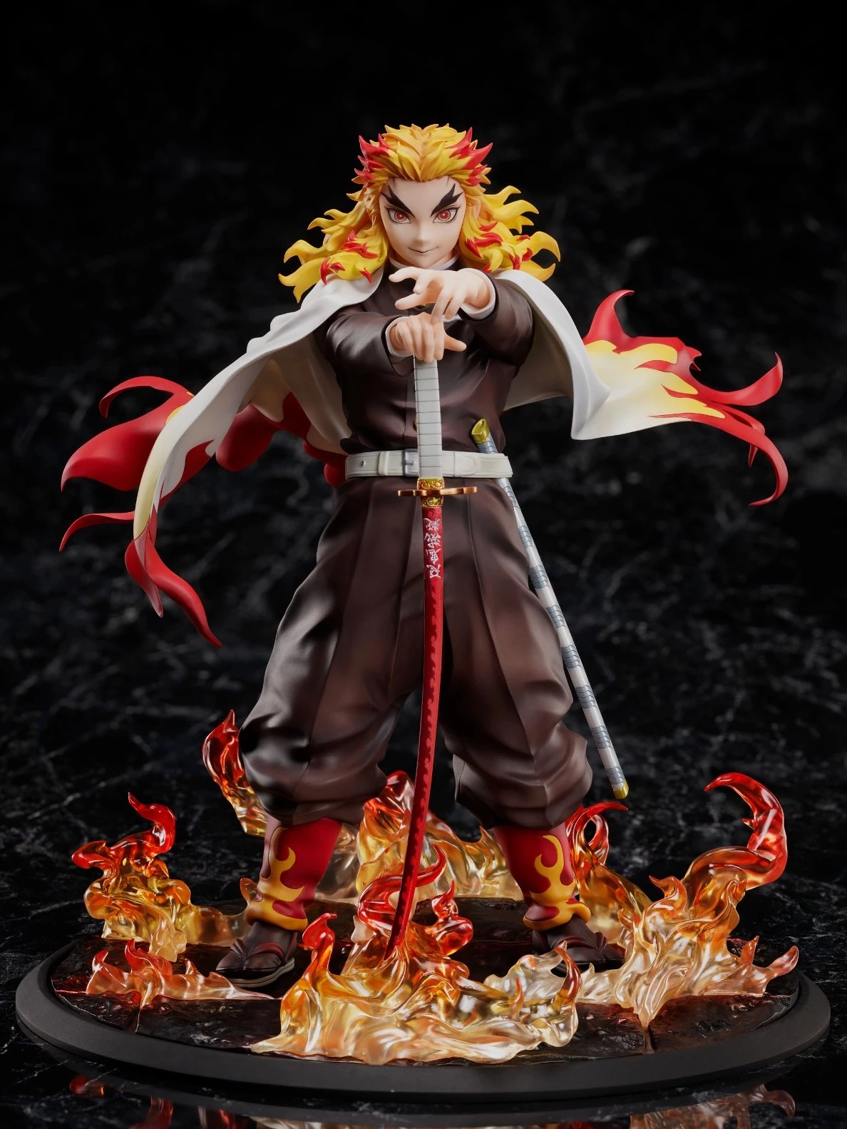 Demon Slayer Kimetsu No Yaiba The Movie Mugen Train 1 8 Scale Pvc Statue Kyojuro Rengoku Merchandise Kopen Release 31 12 21 Pre Order Nu Nedgame