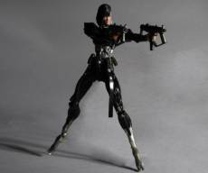 Deus Ex Human Revolution - Yelena Fedorova Play Arts voor de Merchandise kopen op nedgame.nl