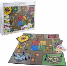 Harry Potter - A Day at Hogwarts Boardgame voor de Merchandise kopen op nedgame.nl