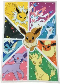 Pokemon - Eeveelutions Fleece Blanket voor de Merchandise kopen op nedgame.nl
