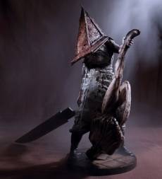 Silent Hill 2: Red Pyramid Thing Regular 1:6 scale Statue voor de Merchandise kopen op nedgame.nl
