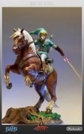 The Legend of Zelda - Twilight Princess: Link on Epona Statue voor de Merchandise kopen op nedgame.nl