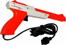 Nes Zapper - Oranje voor de Nintendo (NES) kopen op nedgame.nl
