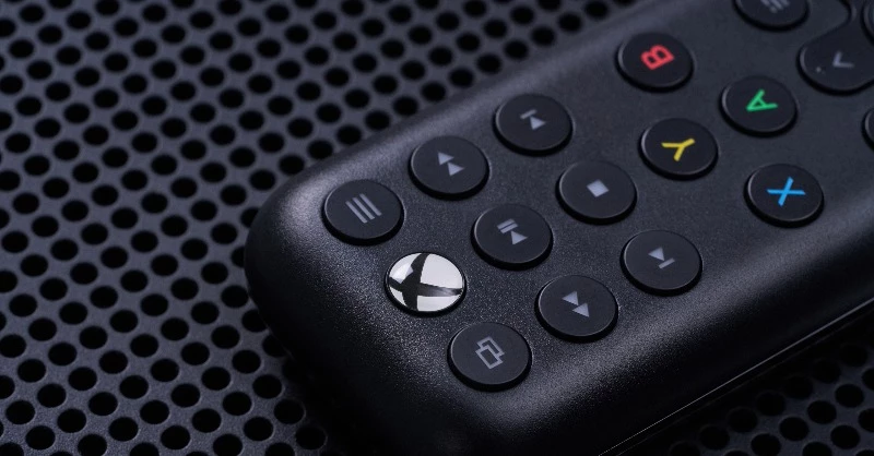8BitDo Xbox Media Remote - Zwart  voor de Xbox One kopen op nedgame.nl
